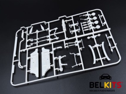 BEL008_3_sprue